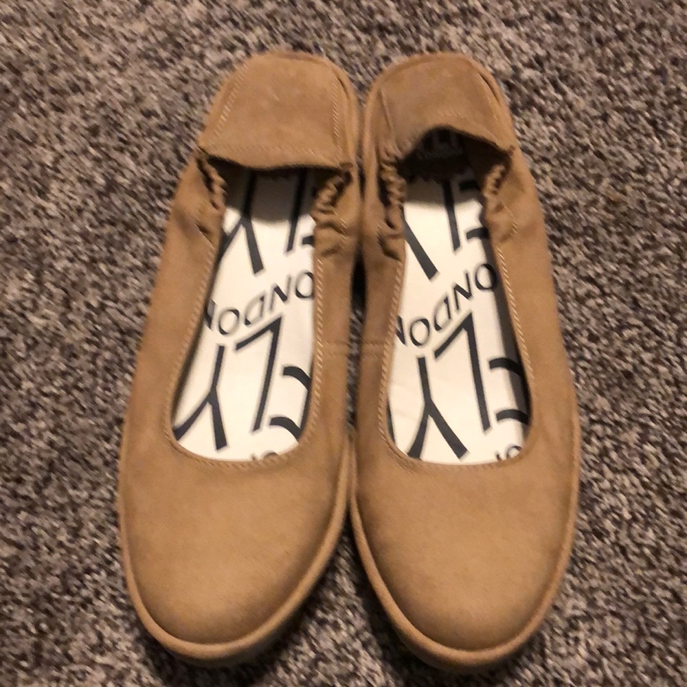 Fly London flats